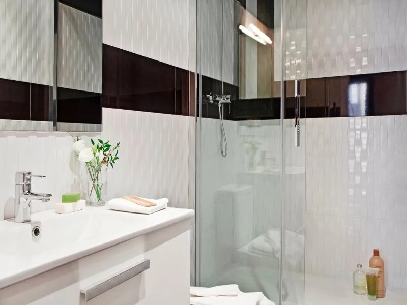 APARTMENT CAPACITY 6 Room, AinB Eixample-Miro Apartments, Barcelona