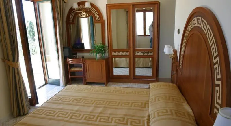 Double or Twin STANDARD Room, Villa Igea, Naples