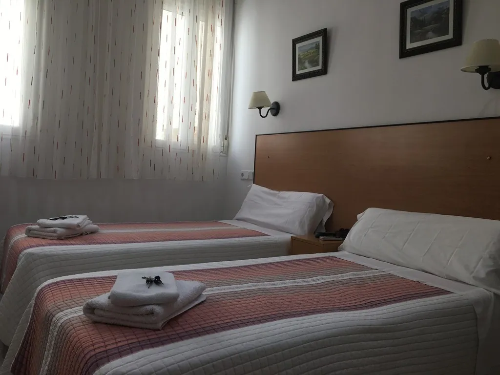 TWIN STANDARD Room, Hostal Residencia Lido, Madrid