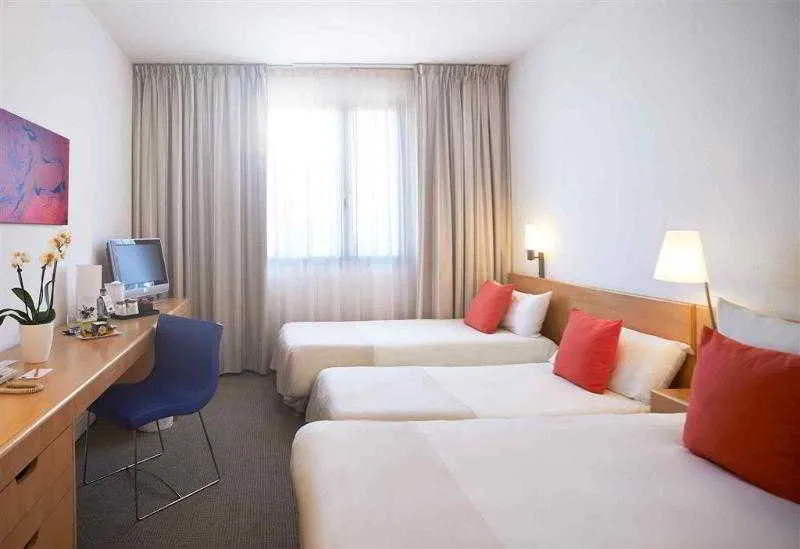 DOUBLE STANDARD Room, ibis Styles Barcelona Sant Joan Despi, Barcelona