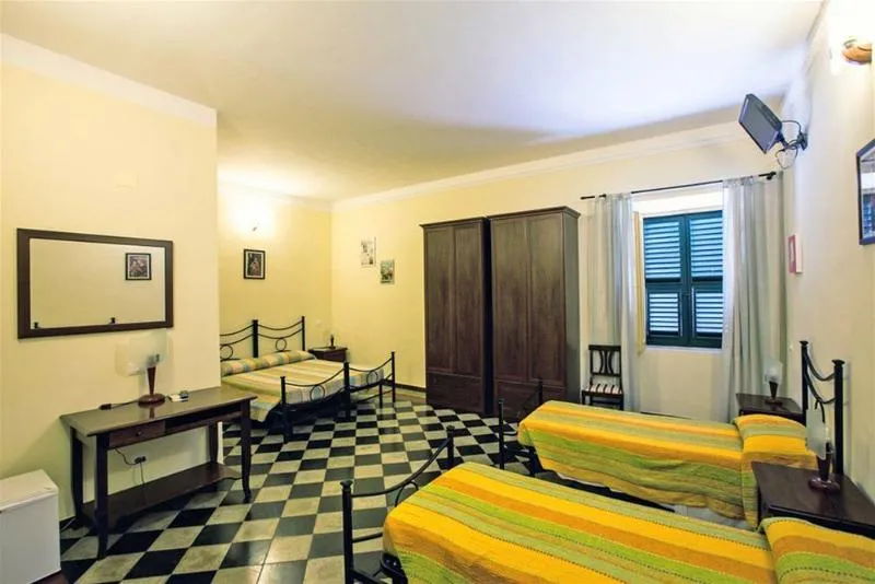 QUADRUPLE STANDARD Room, Le Camere del Re - Guest House, Rome