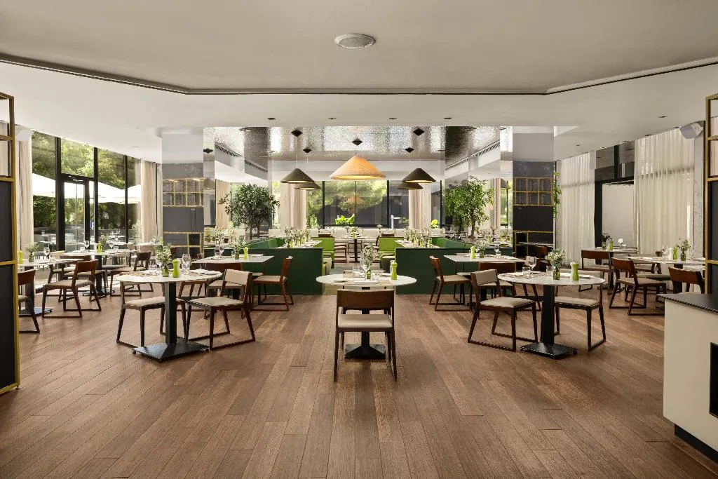 Restaurant, Hilton Barcelona, Barcelona