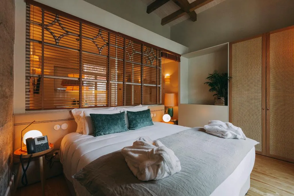 APARTMENT STANDARD Room, Torel 1884 Suites & Apartments, Porto