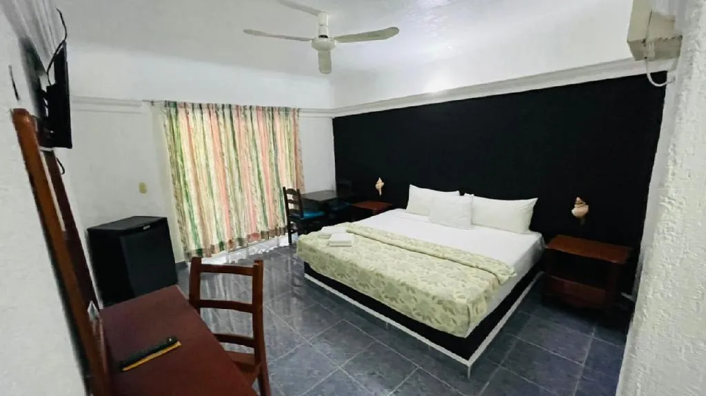 DOUBLE STANDARD Room, Maya del Carmen, Playa Del Carmen