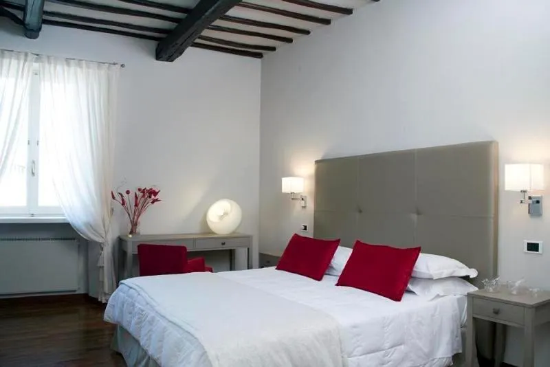 DOUBLE SUPERIOR Room, Charleston, Perugia
