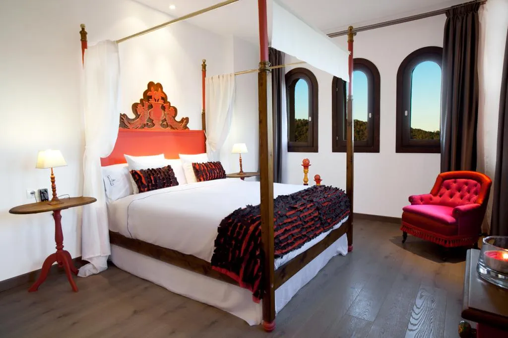 SUITE DELUXE Room, Sant Pere Del Bosc, Costa Brava