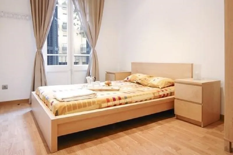 APARTMENT CAPACITY 8 Room, Sagrada Familia Apartments, Barcelona