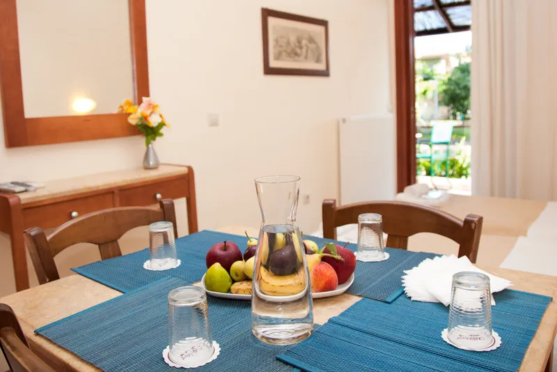 APARTMENT GARDEN VIEW Room, Villa Ganios, Kalamata