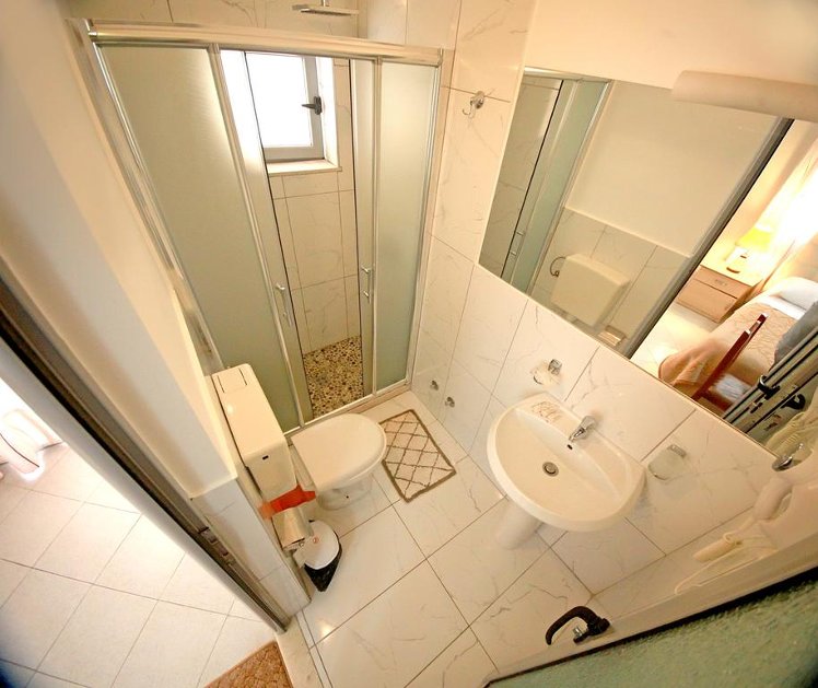 Image, Hotel Nika, Kavaje