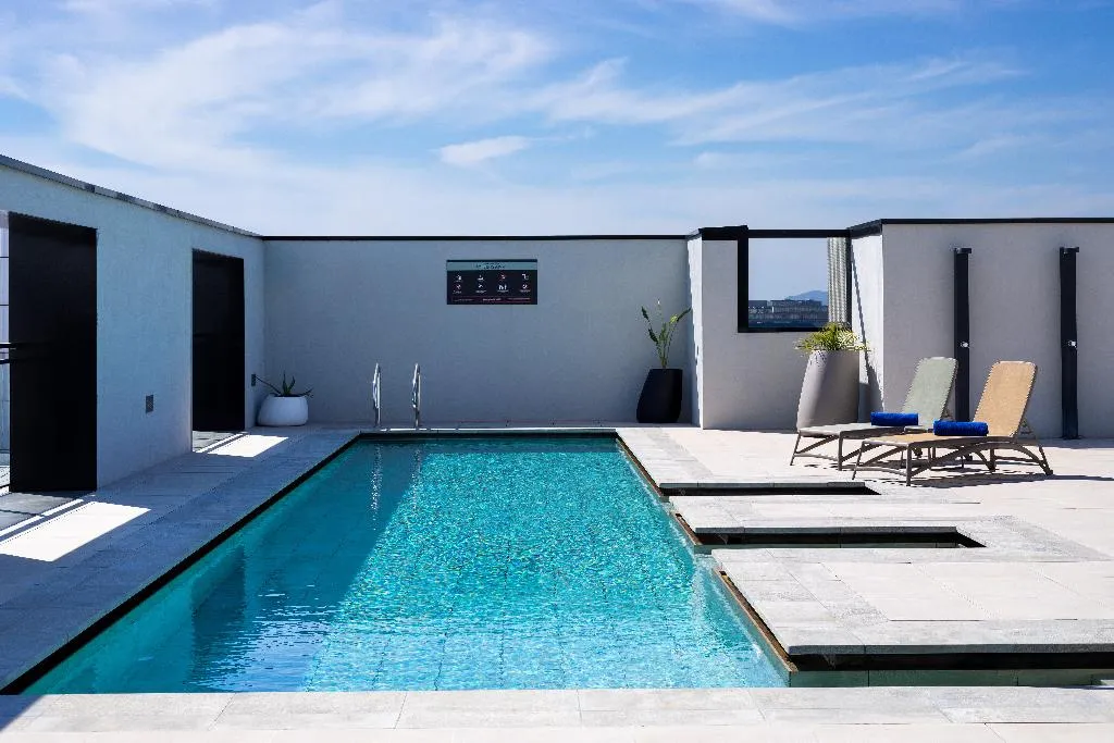 Pool, Alexandre Fira Congress, Barcelona