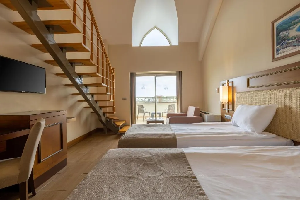 Room, Crystal Prestige Pearl Collection, Antalya