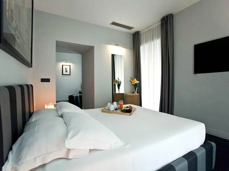 SUITE STANDARD Room, Suite Art Navona, Rome