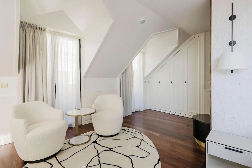 Room, Lisbon Chiado Hotel & Spa, Lisbon