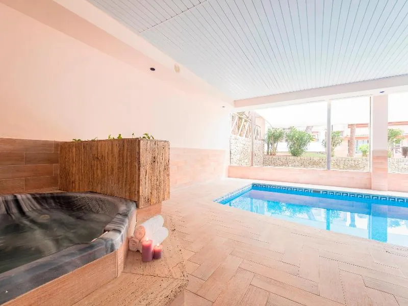 Pool, Green Garden, Majorca
