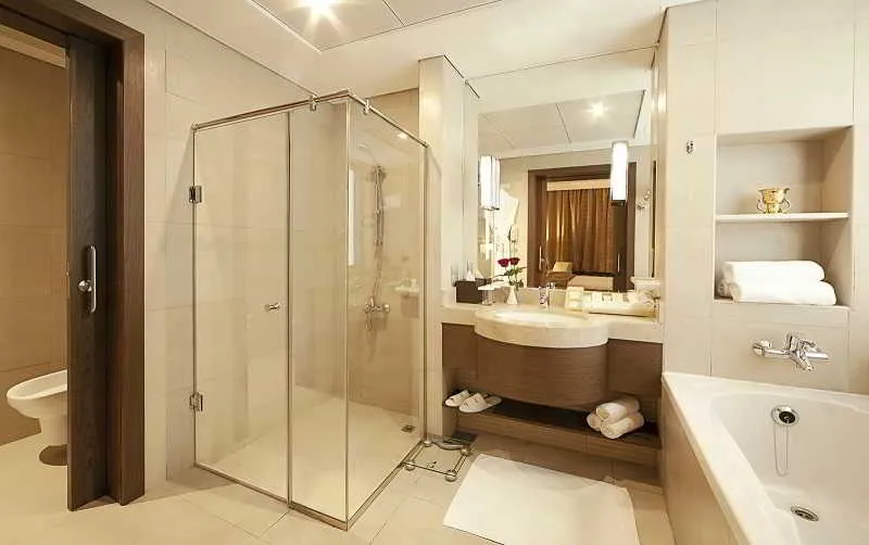 Room, Oaks Liwa Heights Hotel Suites, Dubai