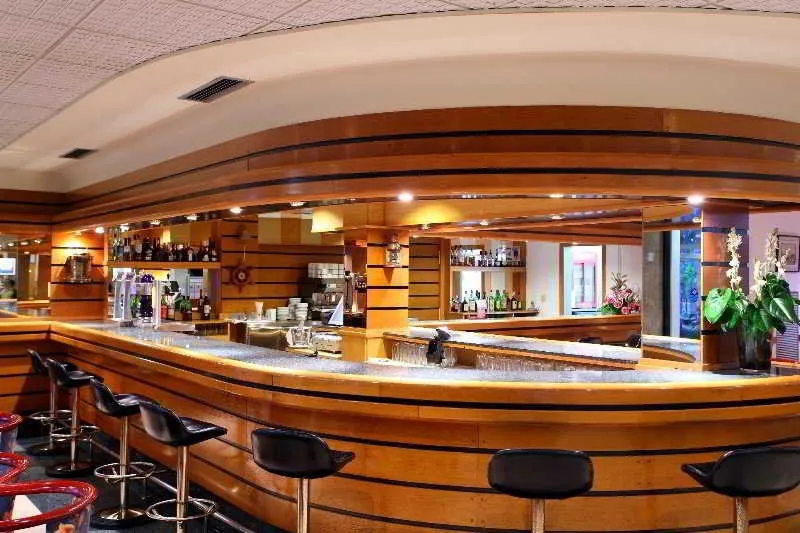 Bar, Puerto Azul Suite Hotel, Majorca