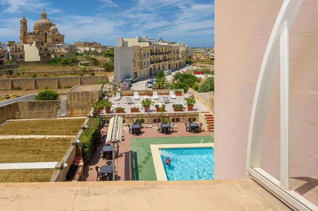 STUDIO STANDARD Room, Mariblu Guesthouse, Gozo