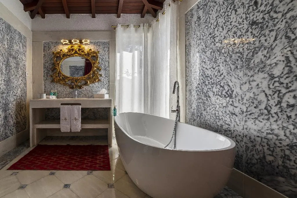 SINGLE DELUXE WITH TERRACE Room, Sintra Marmoris Palace, Lisbon