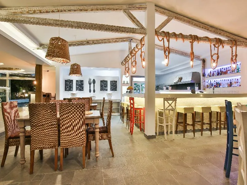 Restaurant, Malibu Boutique, Rhodes