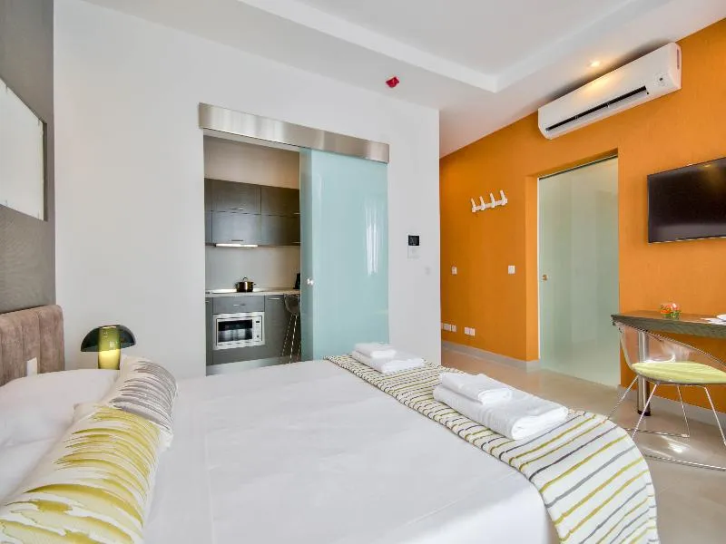 STUDIO COMFORT Room, Jules Suites, Malta