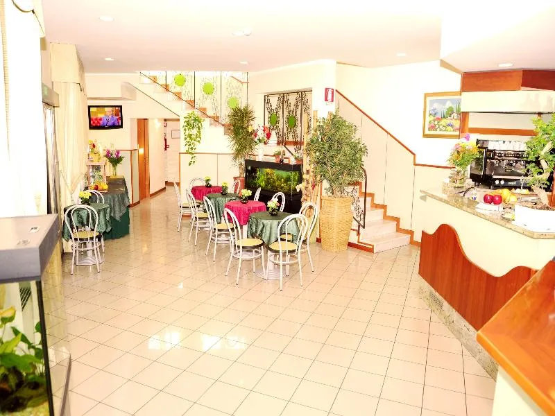 Lobby, Hotel San Siro Fiera, Milan