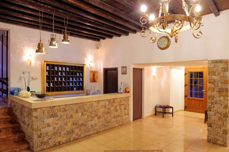 Lobby, Aggelo, Crete