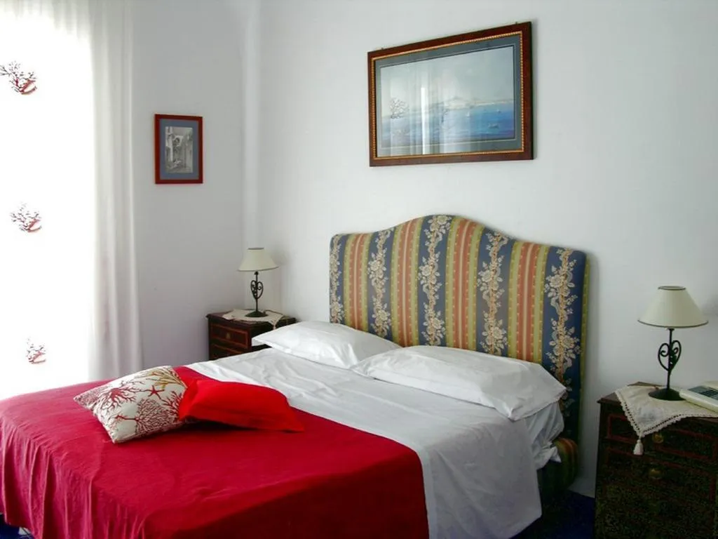 TRIPLE STANDARD Room, Casa Caprile, Naples