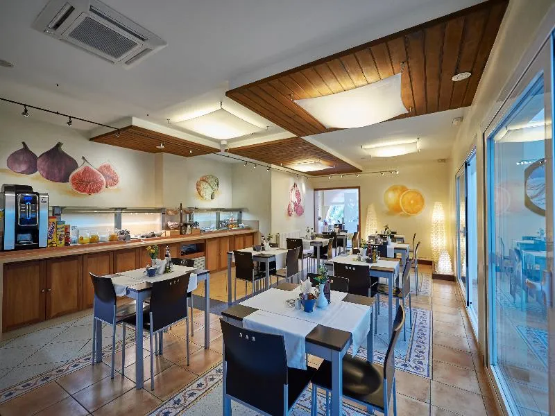 Restaurant, Lux Isla, Ibiza