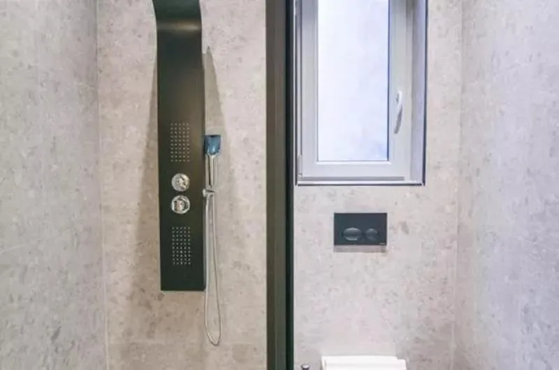 DOUBLE ONE BEDROOM ONE BATHROOM Room, Metis Uls, Athens