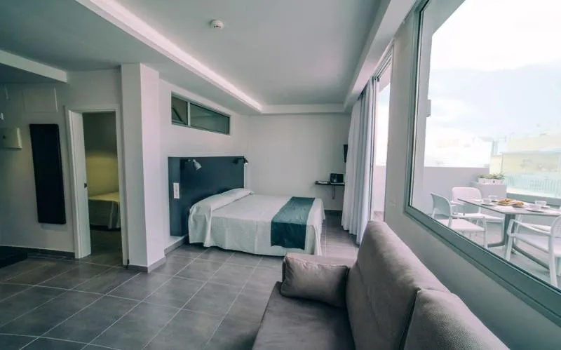 APARTMENT TWO BEDROOMS ONE BATHROOM Room, Mannix Urban Apartments, Gran Canaria