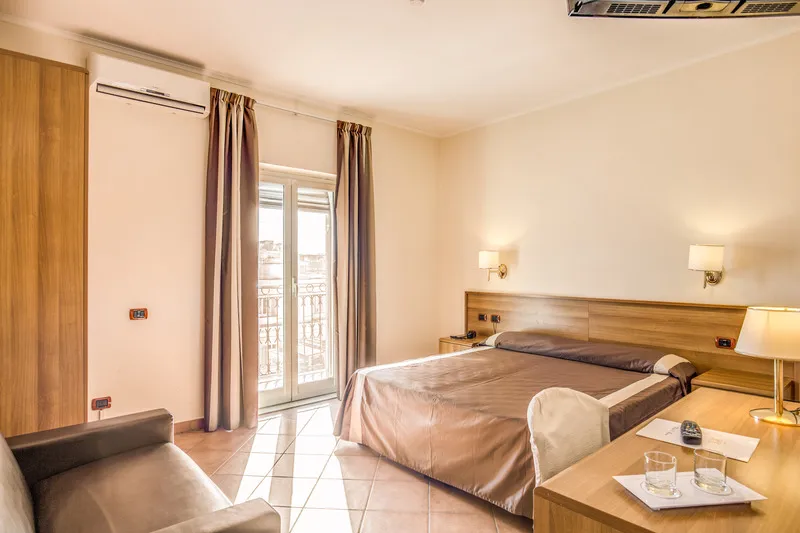 TRIPLE STANDARD Room, San Marco, Rome