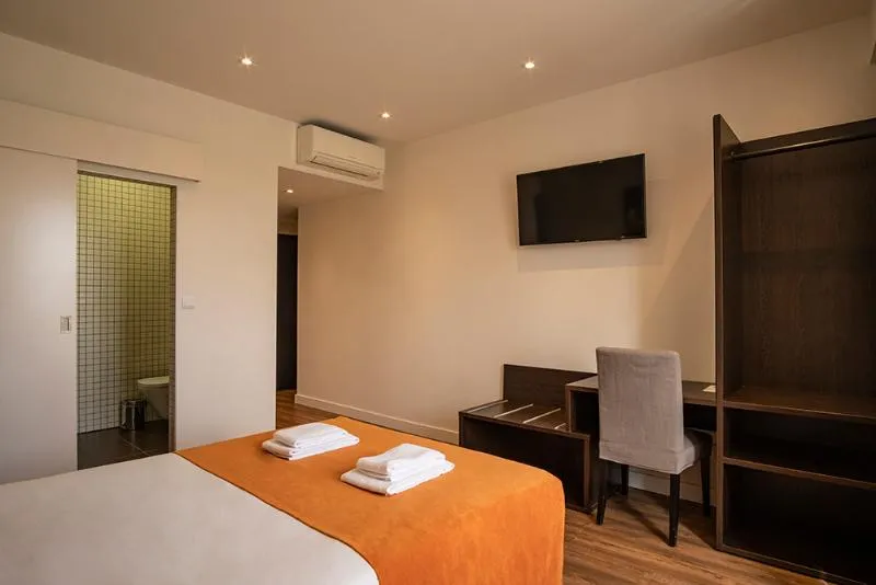DOUBLE SUPERIOR Room, Riversuites, Porto