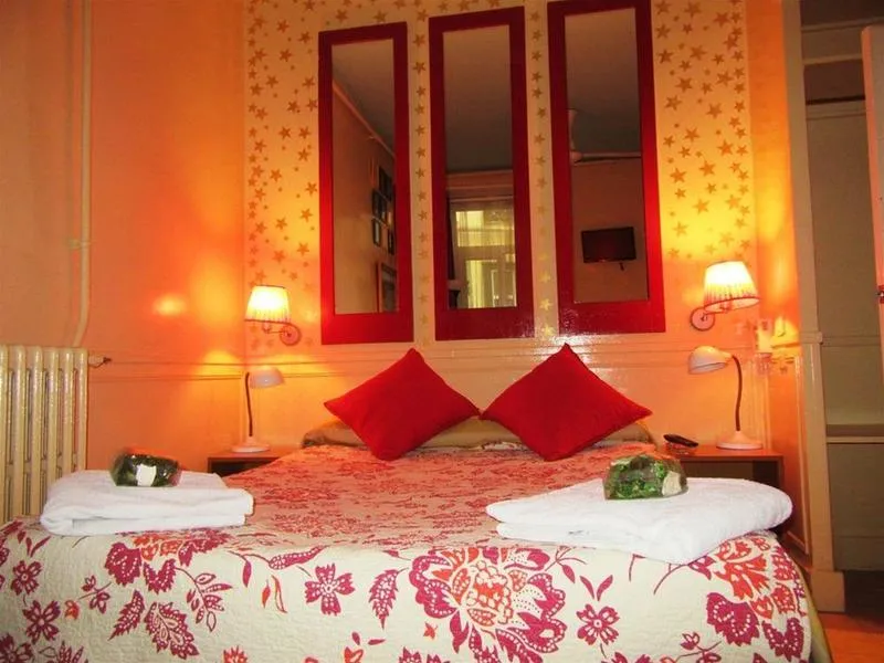 General view, OYO Hostal La Fontana, Madrid