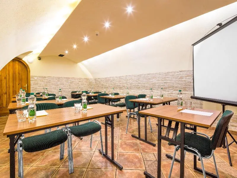 Conferences, Regent, Krakow