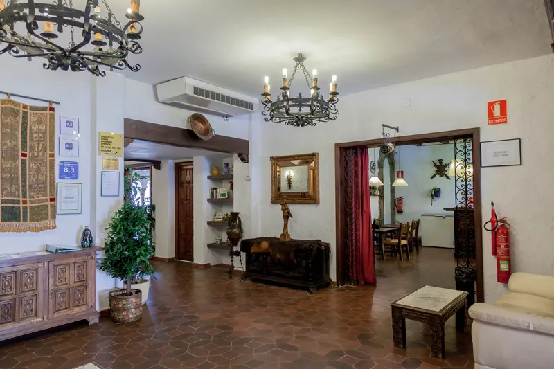 Lobby, El Cid, Costa Brava