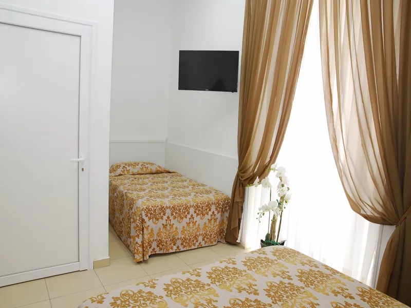 Room, Orsa Maggiore Hotel, Naples