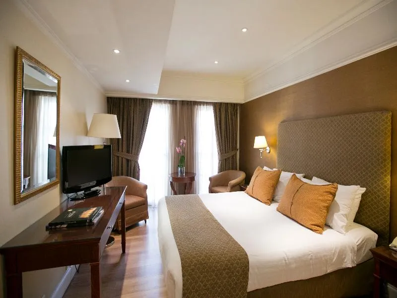 Double or Twin STANDARD Room, Hera Hotel, Athens