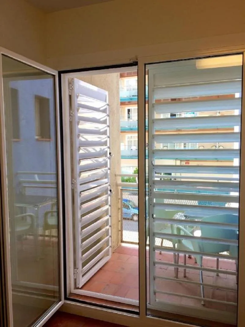 FAMILY ROOM CAPACITY 4 Room, Estrella de Mar Youth Hostel, Costa Brava