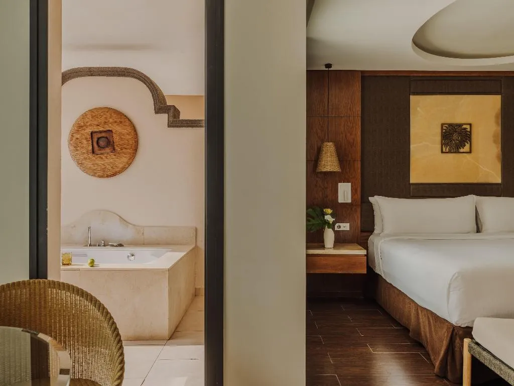 JUNIOR SUITE PARTIAL OCEAN VIEW Room, Gran Melia Palacio de Isora, Tenerife
