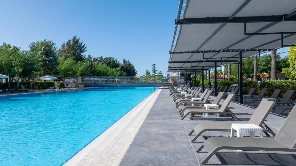 Pool, Crystal Centro Pearl Collection, Antalya