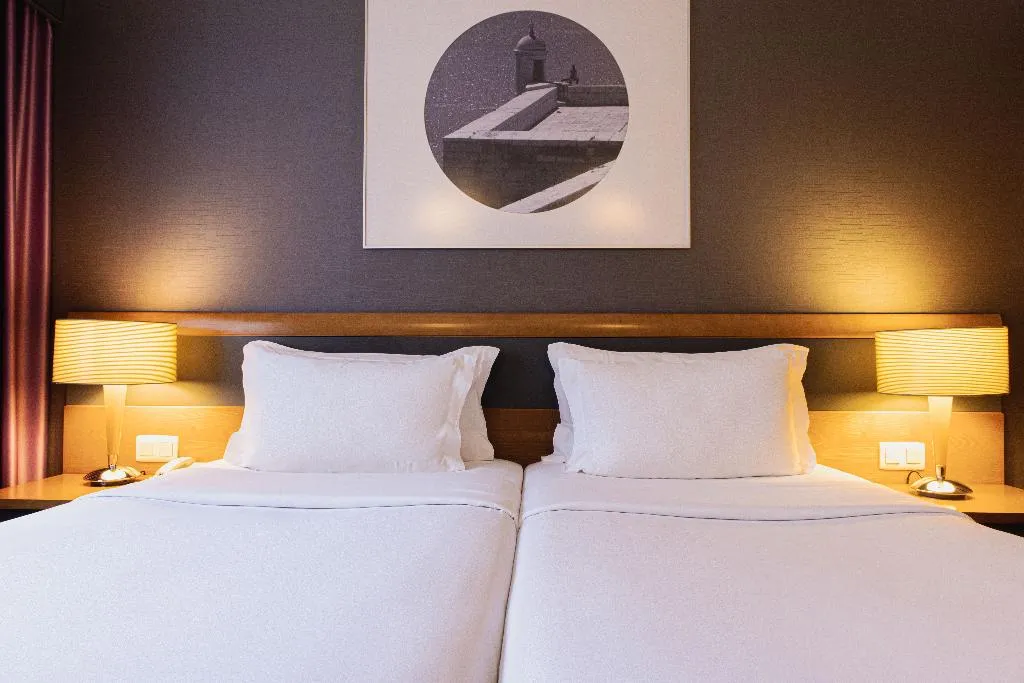Double or Twin STANDARD Room, SANA Sesimbra, Lisbon