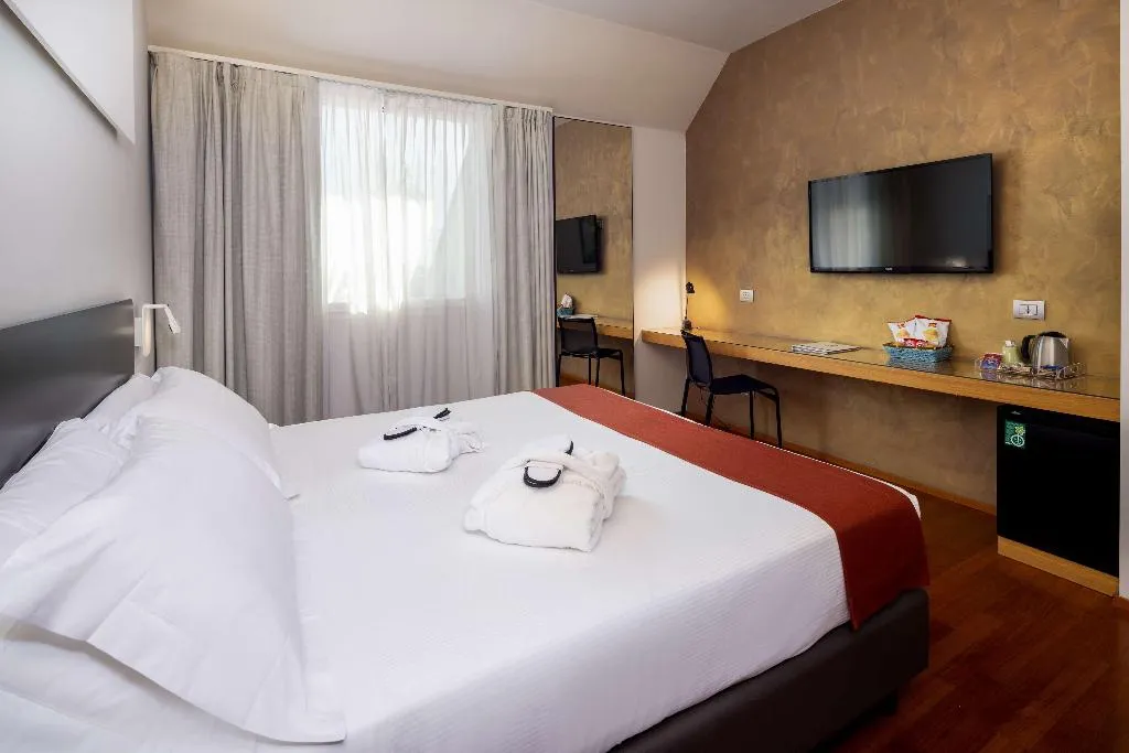 DOUBLE NON SMOKING Room, Best Western Hotel Major, Milan