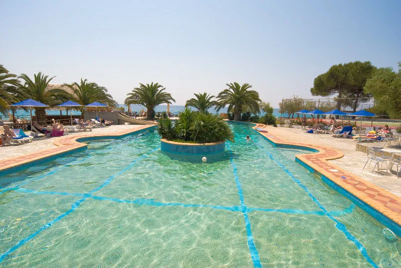 Pool, Mendi, Halkidiki