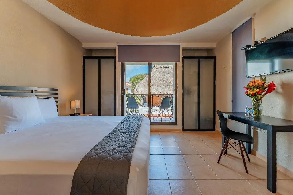 SUITE KING SIZE BED Room, Hotel Brisas 5a Av., Playa Del Carmen