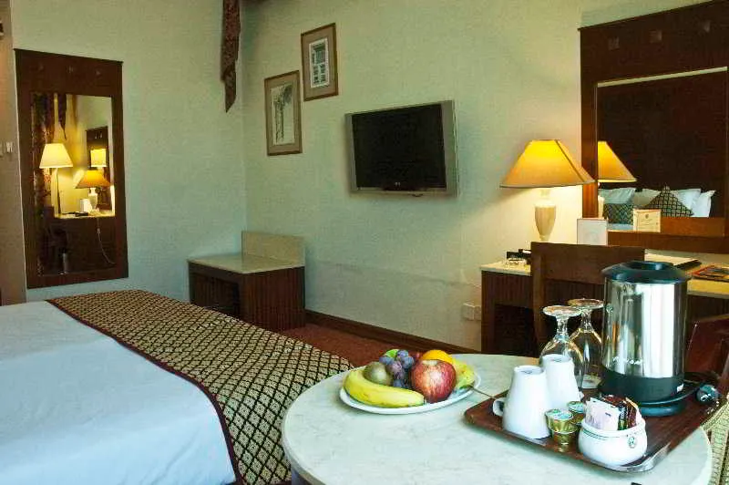 Room, Regent Palace, Dubai