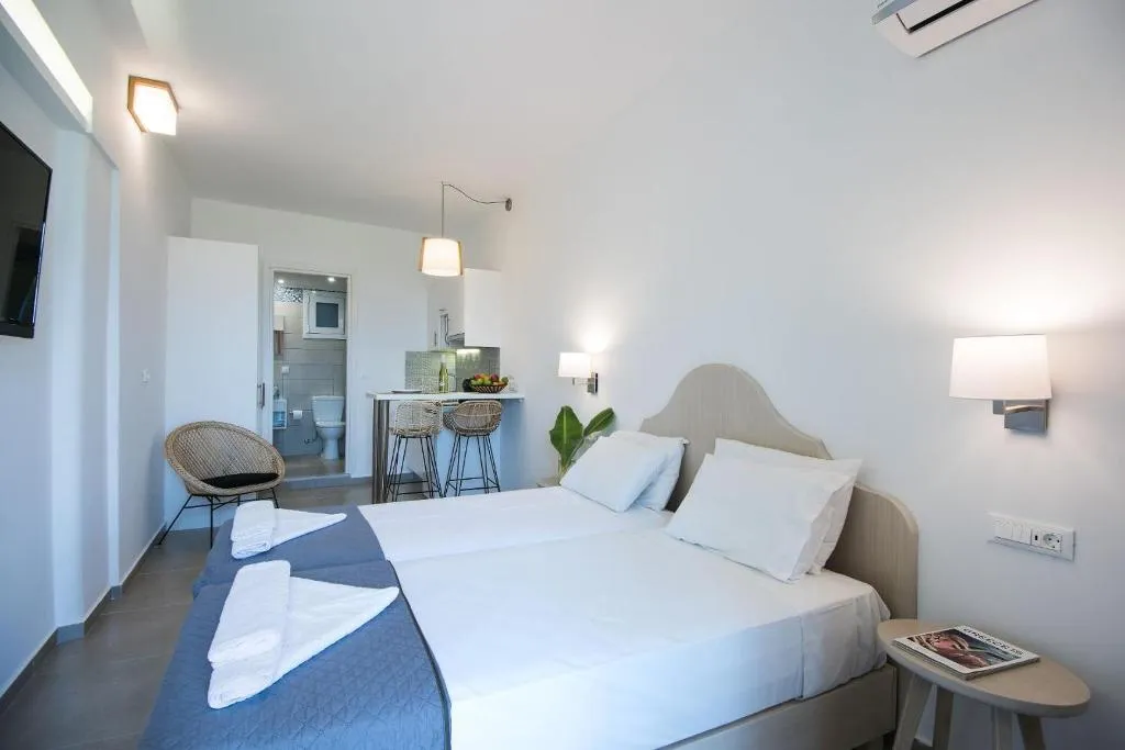 STUDIO SUPERIOR Room, Mirabella Apartments, Crete