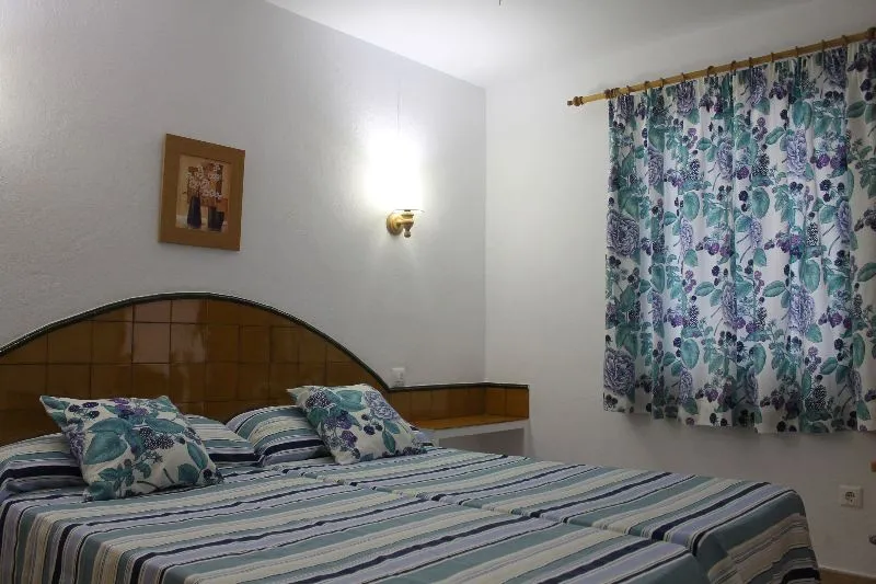 Room, Sol Ponent, Menorca