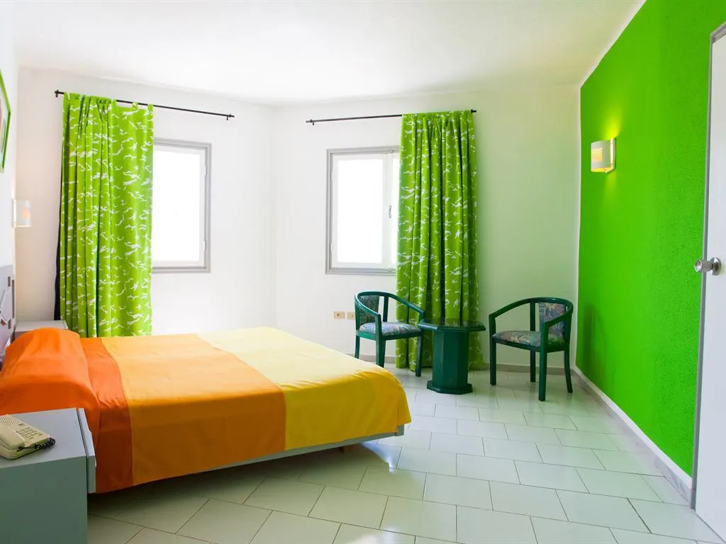 SINGLE STANDARD Room, Le Zenith, Tunisia