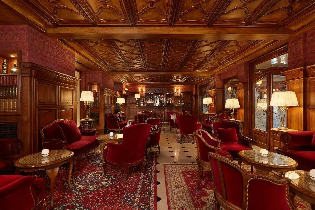 Bar, Regina Hotel, Paris