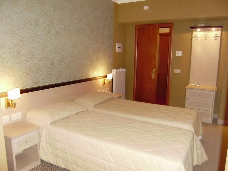 TWIN STANDARD Room, Galileo, Rome